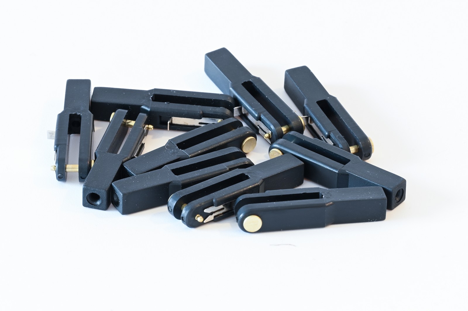 Du-Bro #816  2-56 Safety Lock Clevises Du-Bro #816  2-56 Safety Lock Clevises